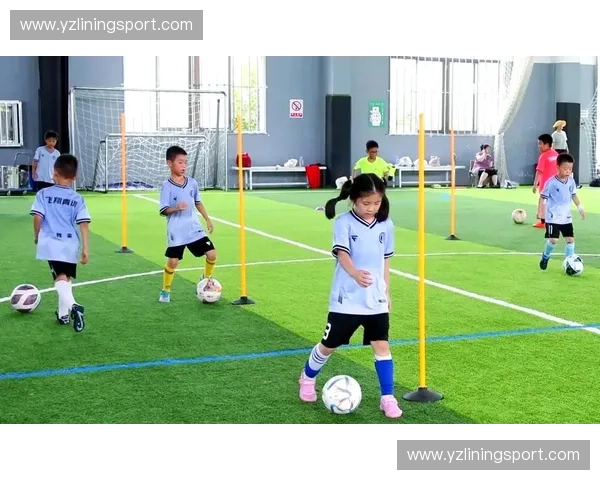 青训基地建设与青少年足球培养体系的创新发展探索